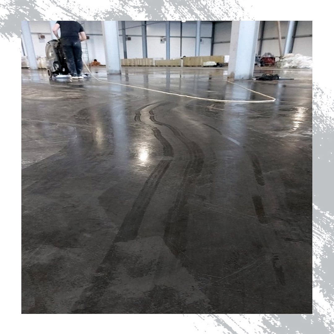 Обустройство склада «Русский Разгуляйка» (Красноярск) материалами Refloor®️